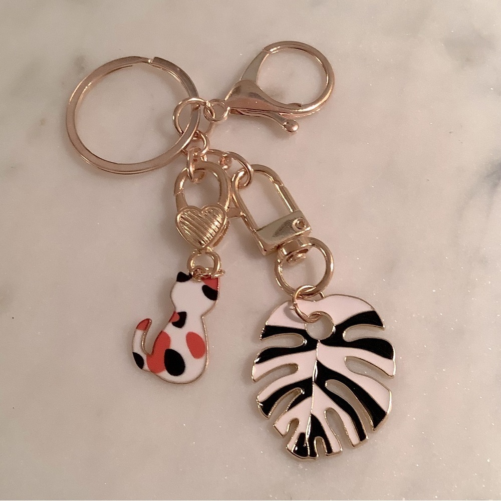 Detachable Purse Keychain With Charms